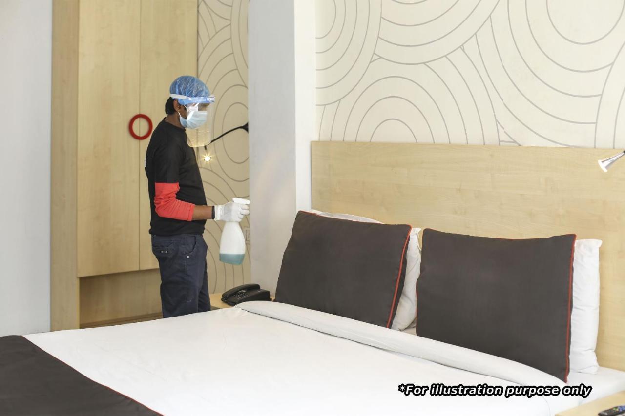 Collection O Hotel Aditya Palace Near Leisure Valley Park Gurgaon Luaran gambar